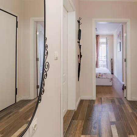 Foodie 2br близо до центъра * Varna