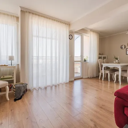 Apartamento Foodie 2br близо до центъра Varna