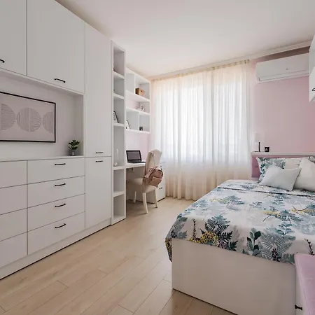 Foodie 2br близо до центъра * Varna