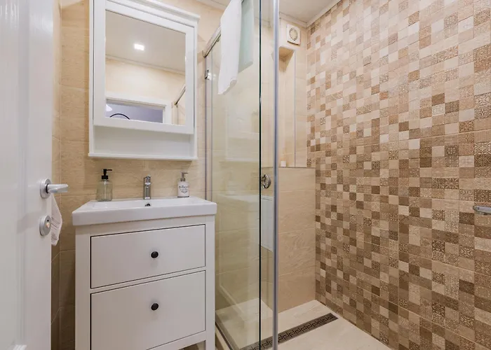 Foodie 2br близо до центъра Apartamento Varna
