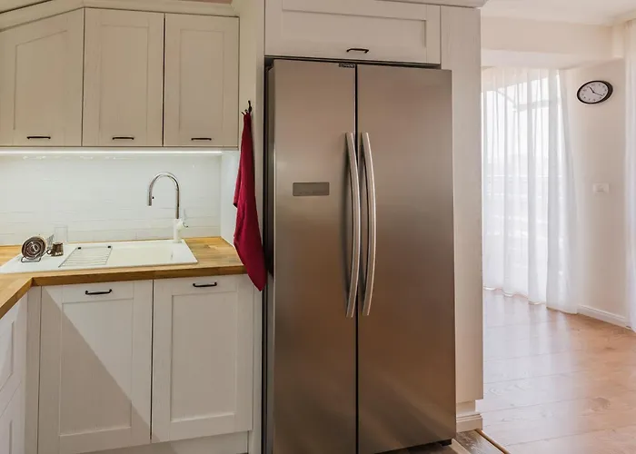 公寓 Foodie 2br близо до центъра 瓦爾納