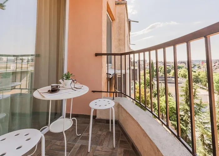 Foodie 2br близо до центъра Apartamento