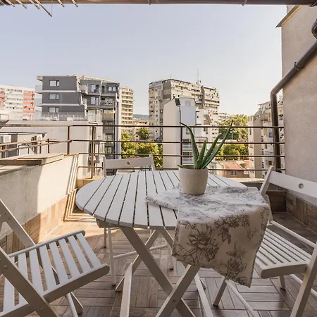 Foodie 2br близо до центъра Varna