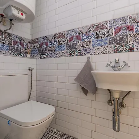 Foodie 2br близо до центъра Lejlighed